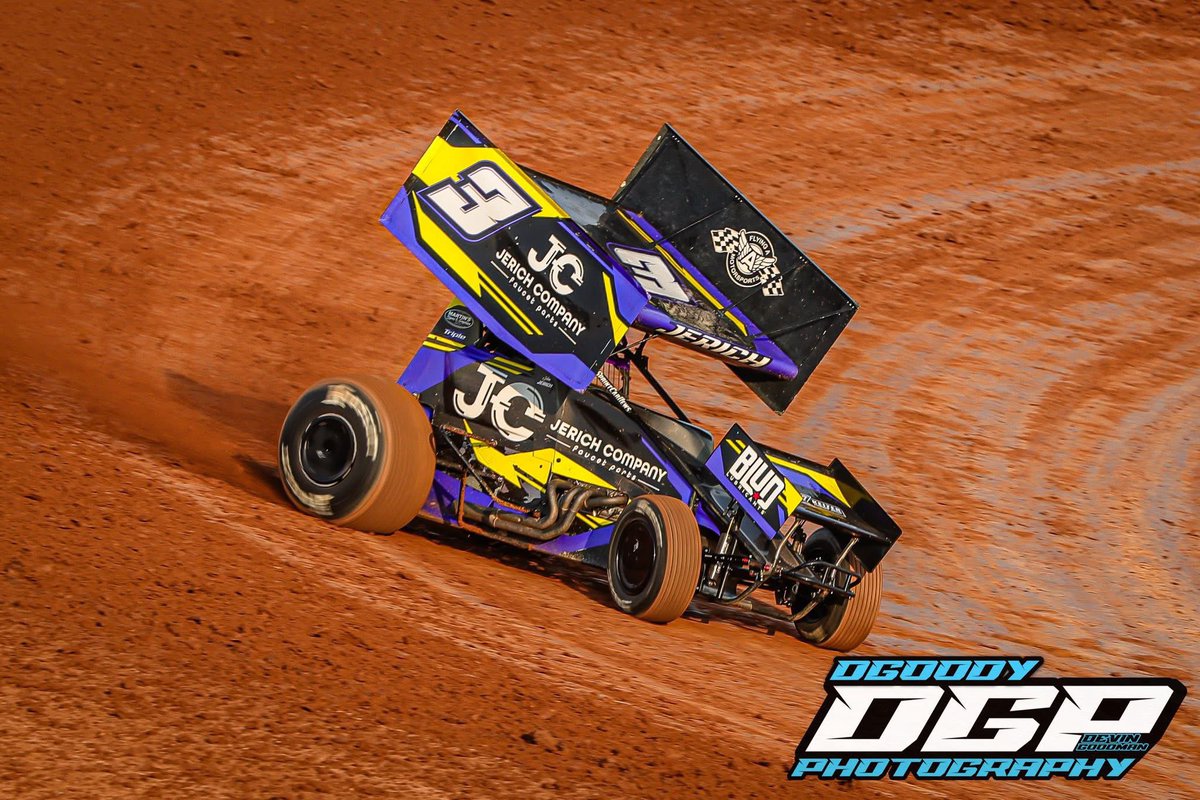 3rd place last night at Sharon! Over the moon to be ripping off some fast and consistent finishes since coming back to the seat. Continually giving up spots early but making them all up and more later on. 
New track on the docket today as we head to <a href="/wcsohio/">Wayne County Speedway</a> with <a href="/AllStarSprints/">ASCoC</a>