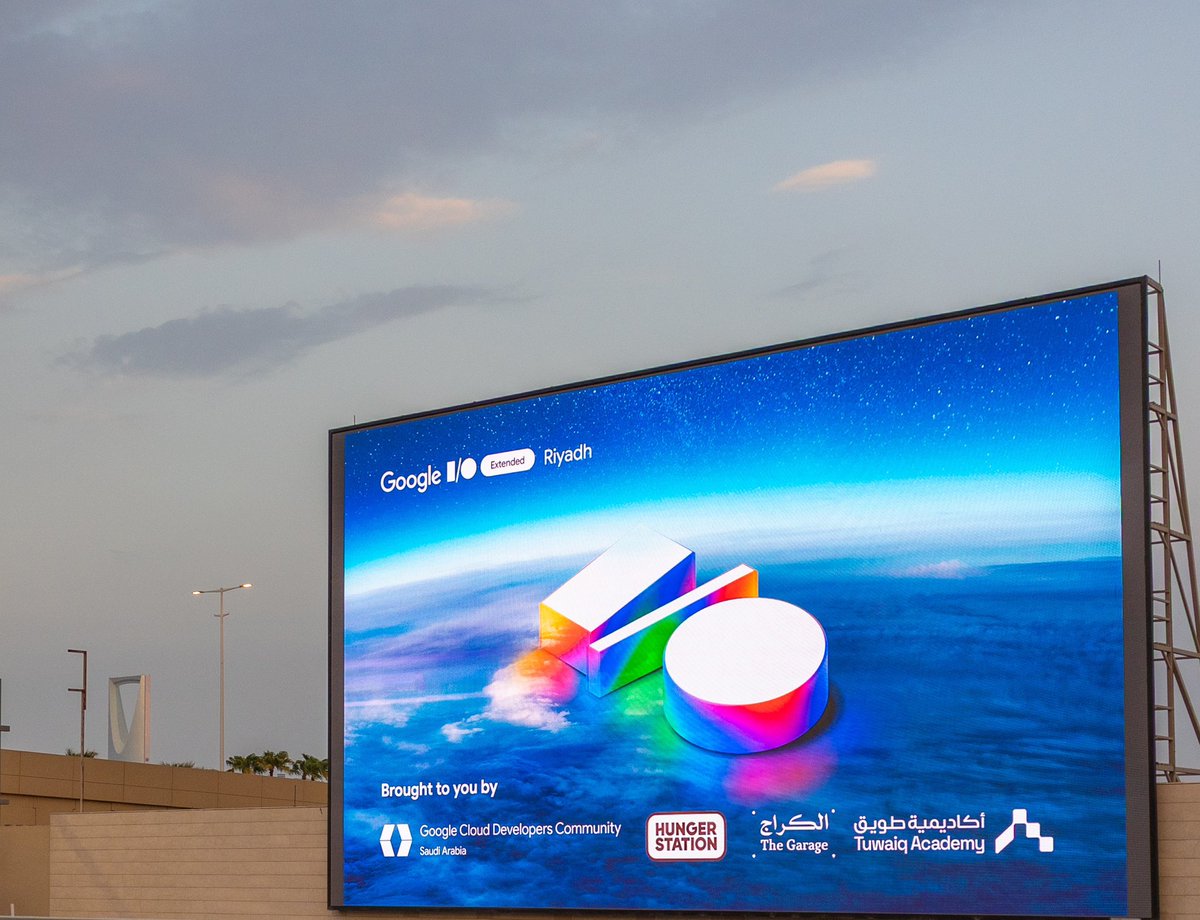 HungerStation | هنقرستيشن tweet media