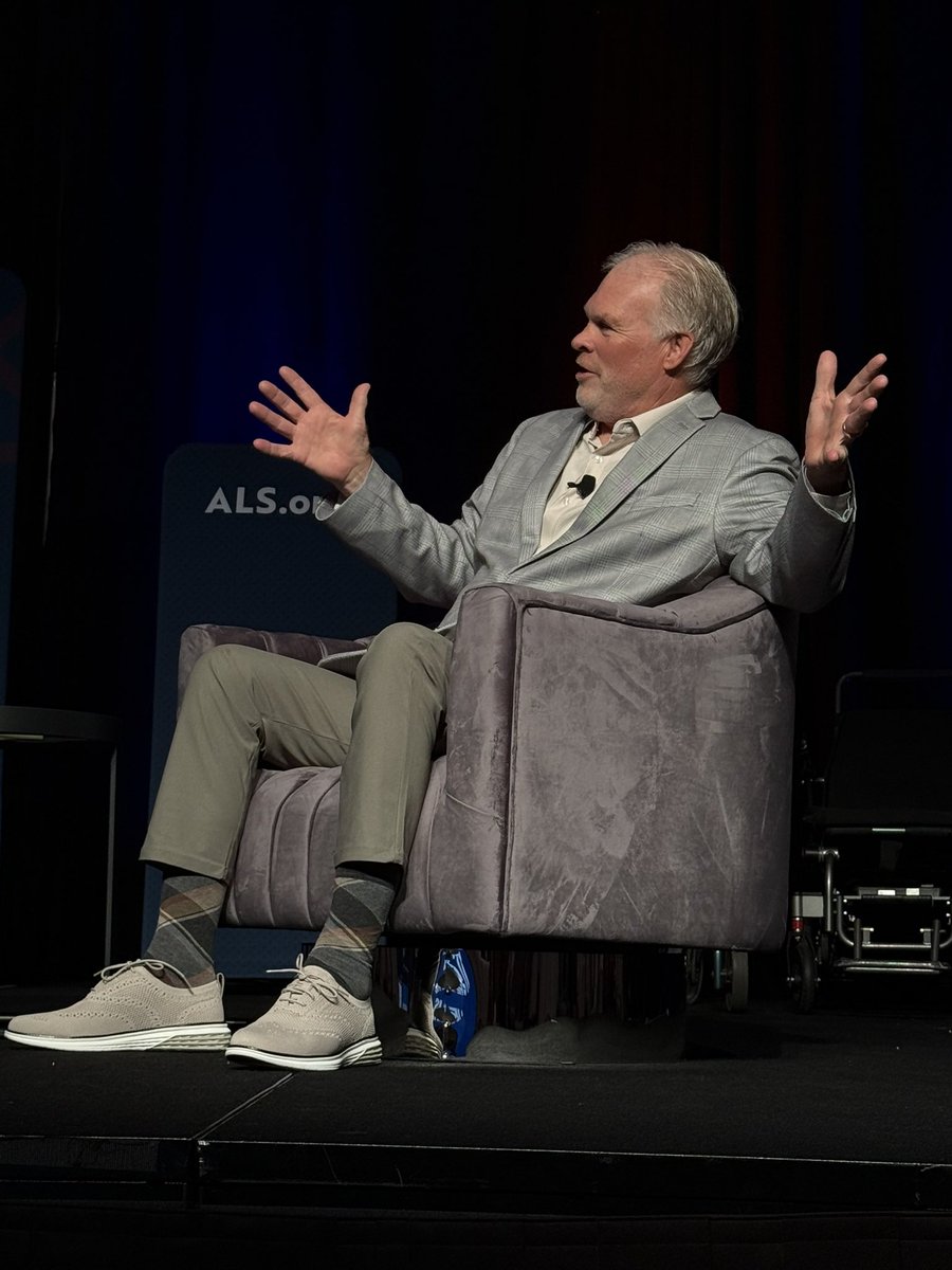alsassociation's tweet image. That&apos;s a wrap on our first session of #ALSNexus. The session, Progress and Potential: Looking Back and Envisioning the Future, was a powerful conversation with members of the ALS community about ALS treatments, care and what the next era of ALS research and support will look…