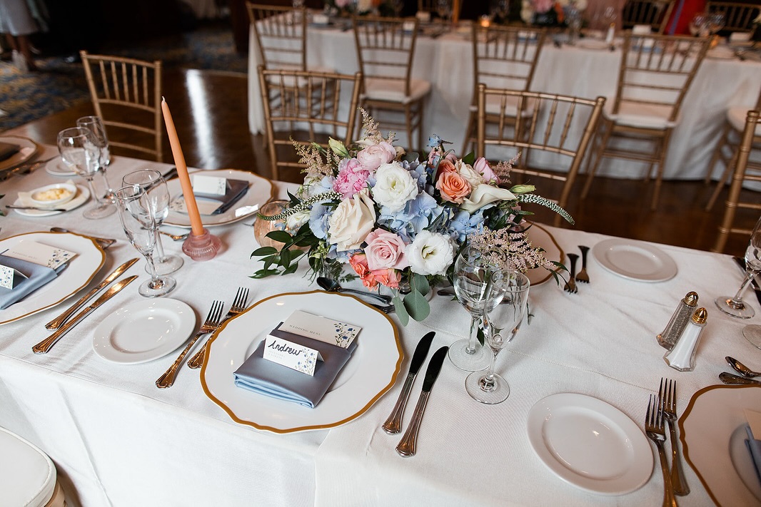 stapletonfloral's tweet photo. The “I do” may be over, but the magic blooms at the table.

From lush tablescapes to personal touches, we design wedding florals that are so you.

#StapletonFloral #WeddingTableScape #WeddingFlorals #WeddingInspo #BostonWedding #BostonWeddingFlorist https://t.co/Z81GUvMK0x
