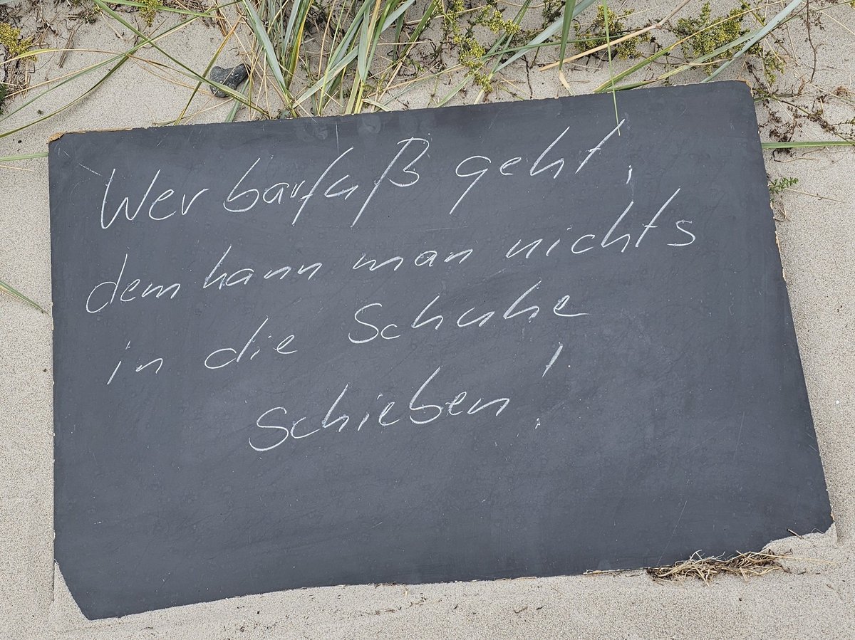 Der heutige #Tagesspruch der Rettungsschwimmer auf #Hiddensee 🙂