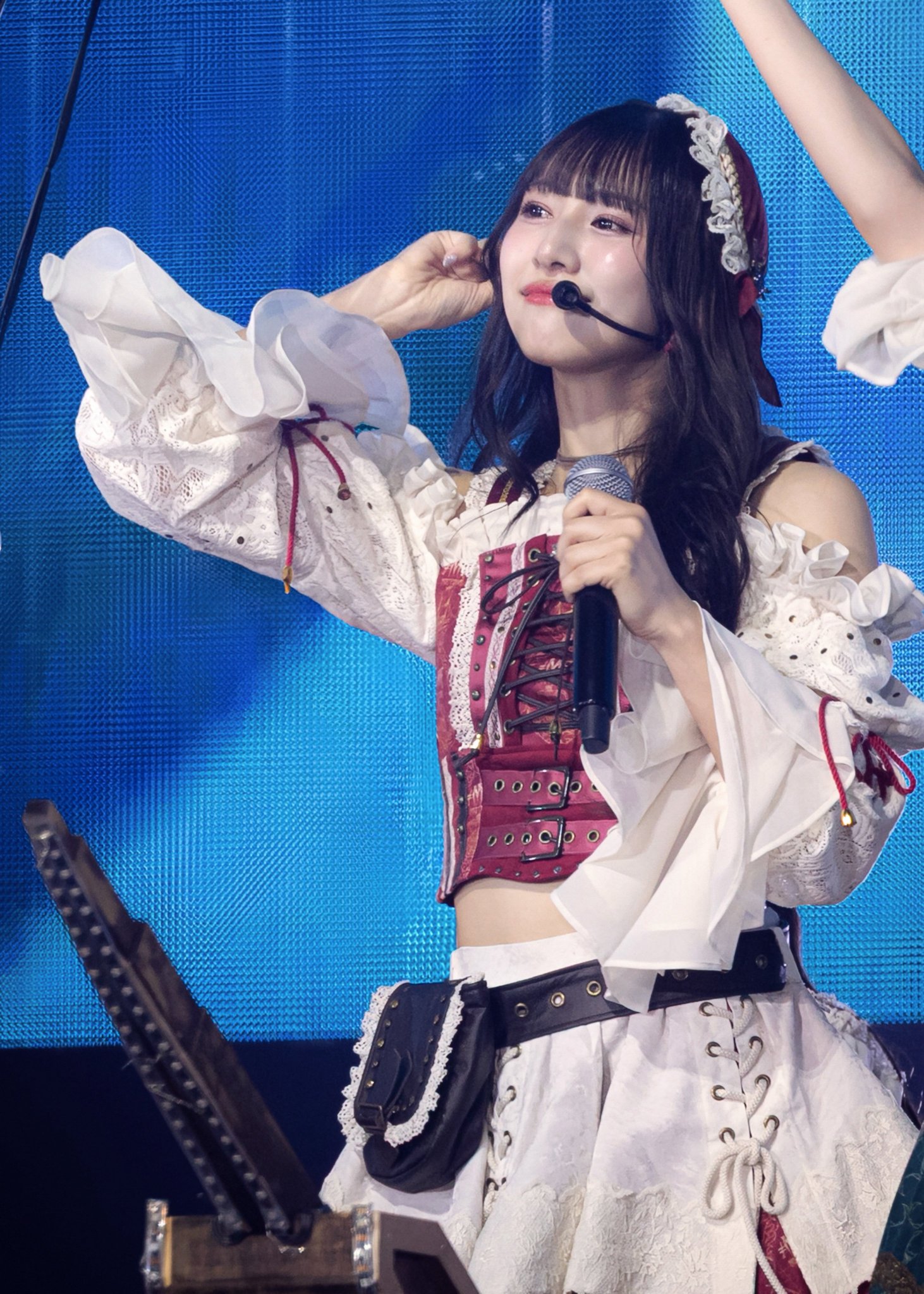 ≡・・≡ on X: 