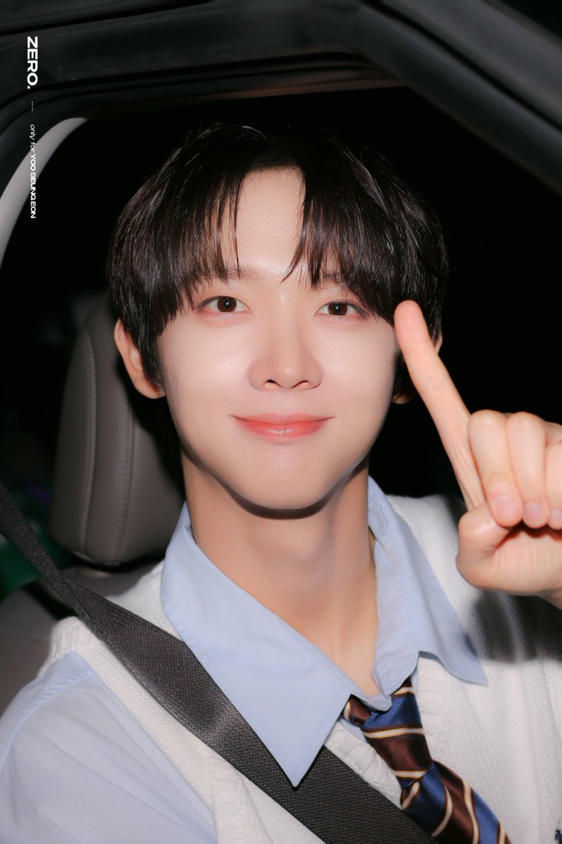 zerobyeon's tweet photo. 250812 1위가수퇴근길ㅋㅋ #EVNNE #이븐 #유승언 #YOOSEUNGEON #ユスンオン https://t.co/b2Wb12iIOY
