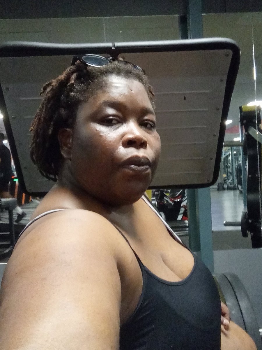 2ush's tweet image. Gym time