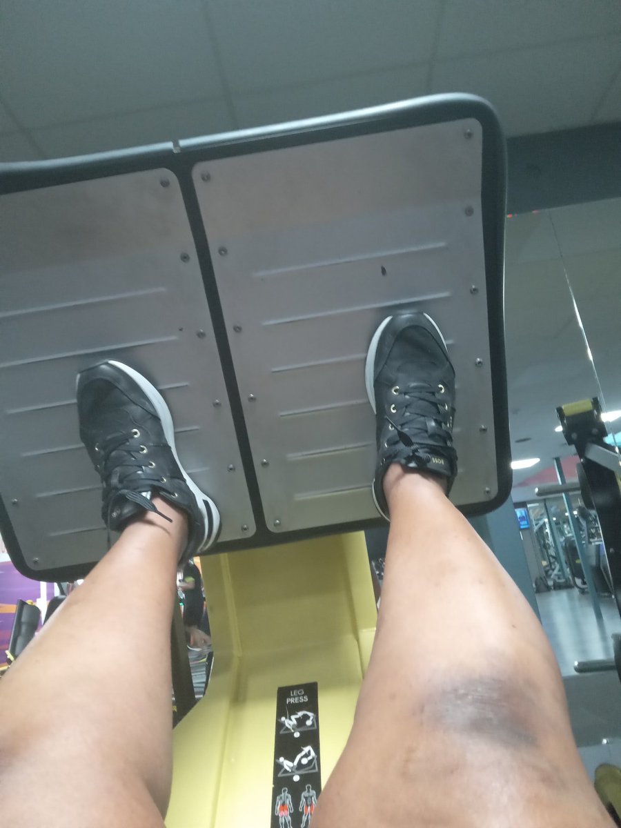 2ush's tweet image. Gym time