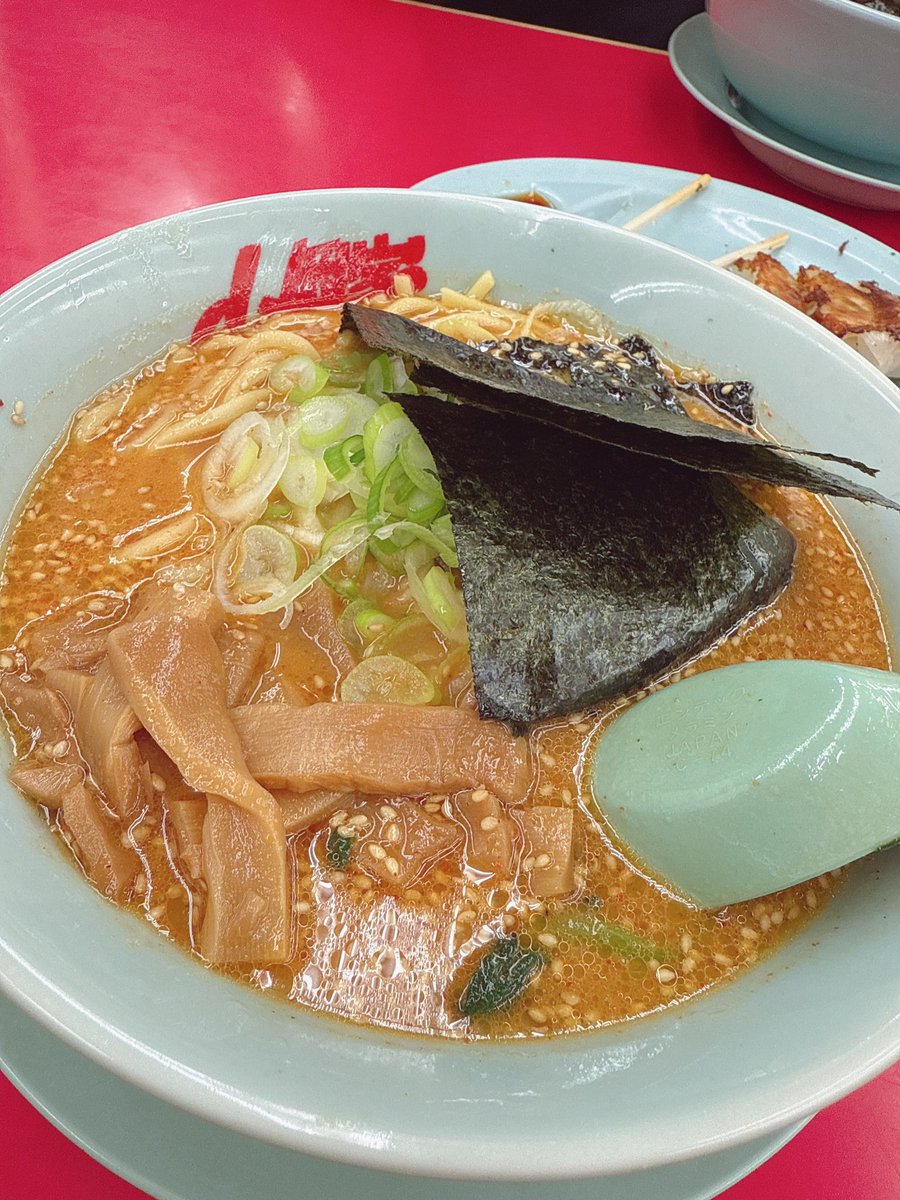 夜中の山岡家🍜
しあわせ〜❤︎