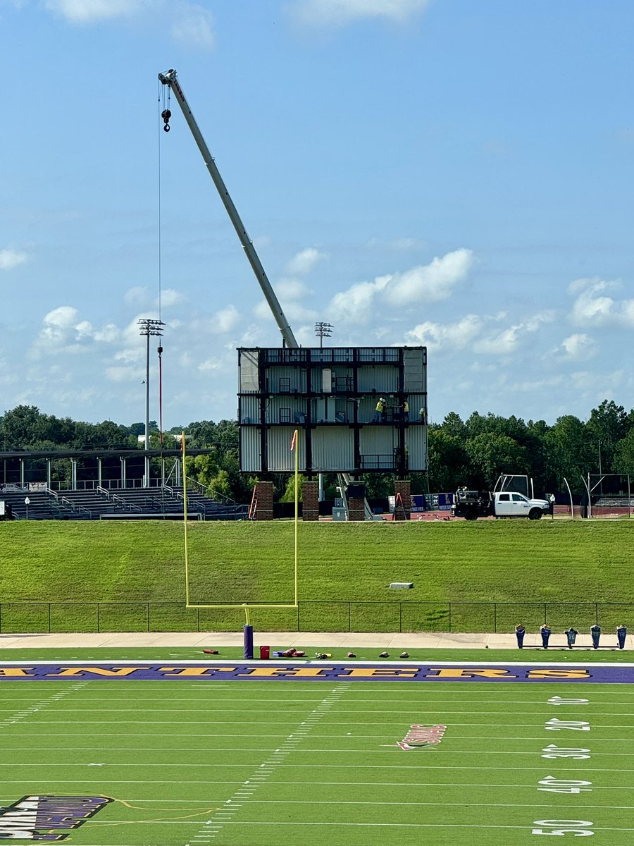🚧🏟️ Big things are happening at Panther Stadium! 

Old video board is coming down…the new video board will be going up, and we can’t wait to see it on game day for the home opener! 👀 Go Panthers!