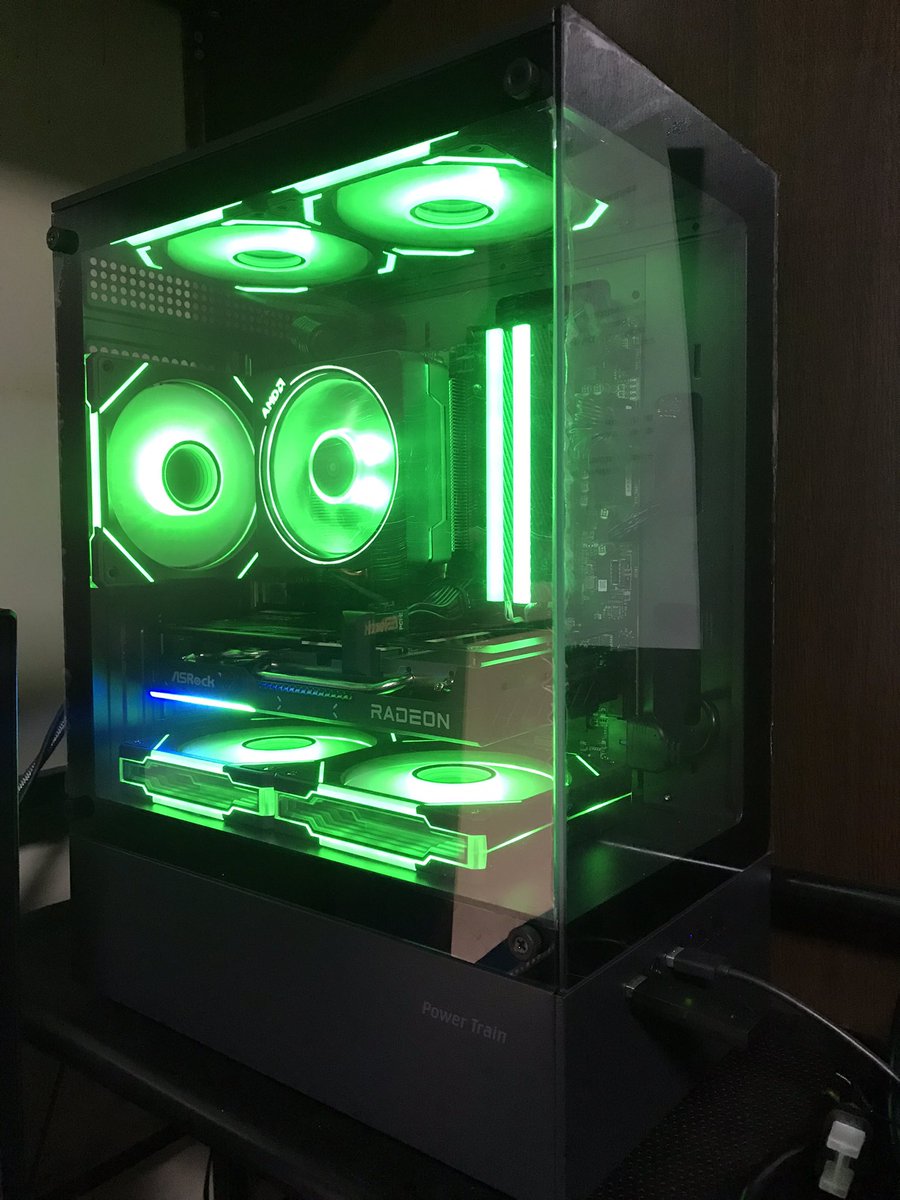 markpoco11's tweet photo. 🎁ゲーミングPCプレゼント🎁
抽選で1名の方へプレゼントします✨

応募期間 2025/8/13 〜 2025/8/30

↓応募方法↓
フォロー、いいね、リポスト、応募コメントをよろしくお願いいたします✋

↓PCスペック↓
RYZEN7 5700X3D
RX9060XT 8GB
B550M
3200MHz 32GB
M.2 SSD 1TB
650W https://t.co/nFkL46GiKw