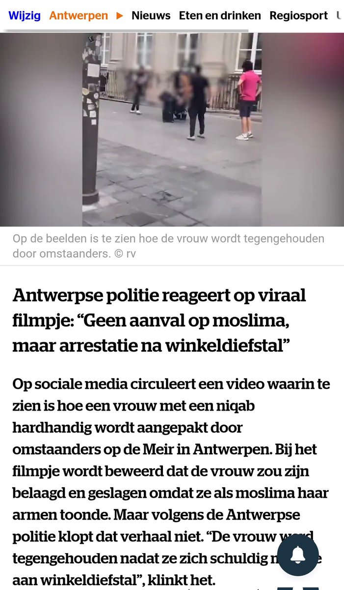 Bennytouzine's tweet photo. Sociale media: "Die moslimmannen vallen een vrouw aan omdat ze haar armen toont!"

Realiteit: Die moslims houden haar tegen omdat de dame net spullen heeft gestolen uit de winkel van een hardwerkende zelfstandige. Zo heeft de politie haar toch kunnen aanhouden.

Tja. https://t.co/Hqm1R5TSvQ