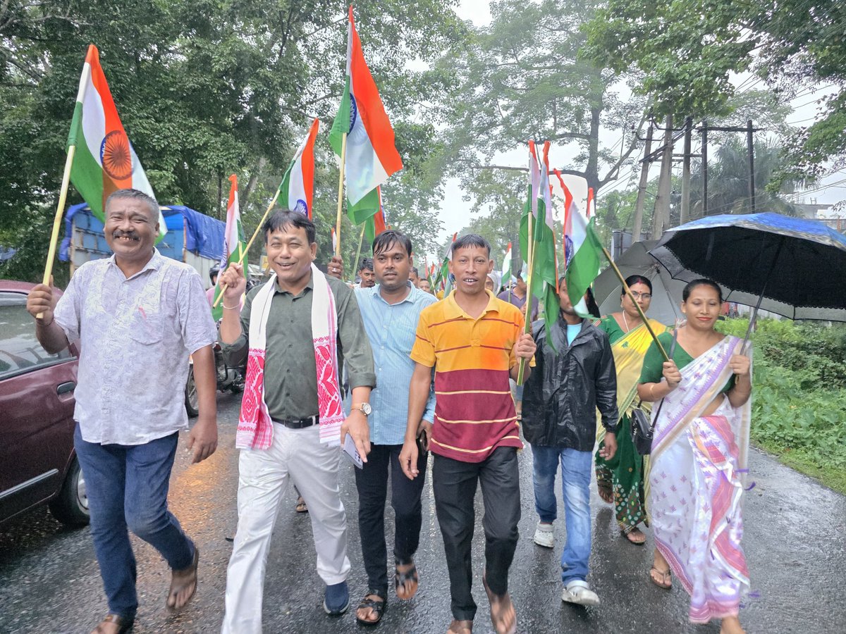 SurenPhukan84's tweet photo. Triranga Rally organised by BJP Tingrai Mandal,Digboi LAC ahead of 79th Independence Day.
@BJP4Assam @CMOfficeAssam https://t.co/FKLAJrb49H