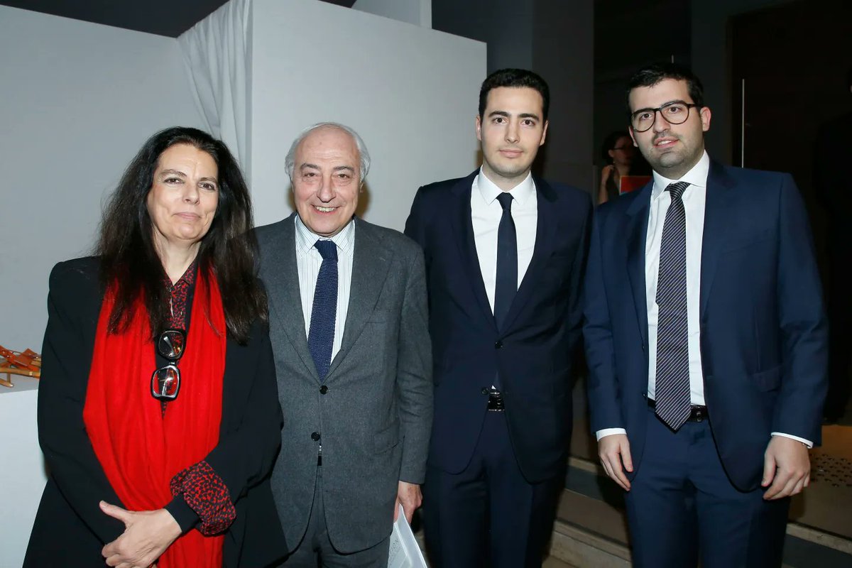 FranoiseMeyers's tweet photo. Billionaire L’Oréal heiress Francoise Bettencourt Meyers retires and passes on board role to her son.

L’Oréal’s heiress, Francoise Bettencourt Meyers, will retire from the French cosmetic company’s board later this year. https://t.co/3zyNMyjnpM