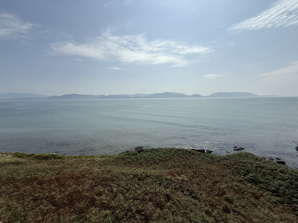 ChaudrueJim's tweet photo. Lovely day in Ireland! ☘️☘️ https://t.co/e33trBwjJm