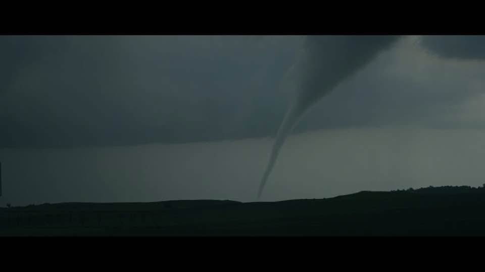 CRyanMauk's tweet image. A rare anticyclonic #Tornado touches down near Sanborn, ND June 20, 2025, just as the MASSIVE WEDGE that scored the earth near Spiritwood, North Dakota roped out. This is a screenshot from the full film of #TheRearFlank Ep. 20: “History”. You probably don’t want to miss that one.…