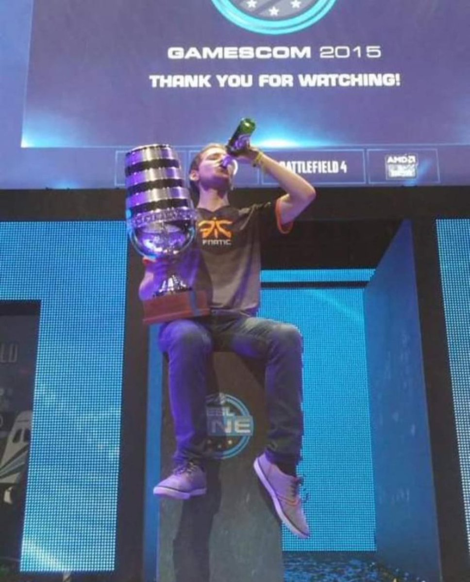 Florian - DRUNKKZ3 tweet media