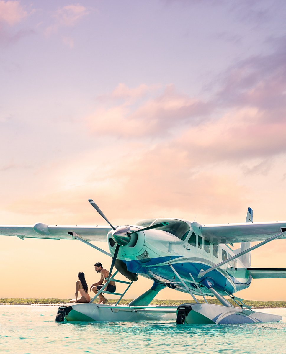 Bahama Lifestyles🌴
The lifestyle is just a flight away ✈️
Catch a direct flight from cities like Miami, Atlanta, New York, Charlotte, Dallas, and Toronto straight to The Bahamas!

Explore the islands &amp; Real Estate opportunities: l8r.it/JL9T

📷️: <a href="/visitthebahamas/">The Bahamas</a>