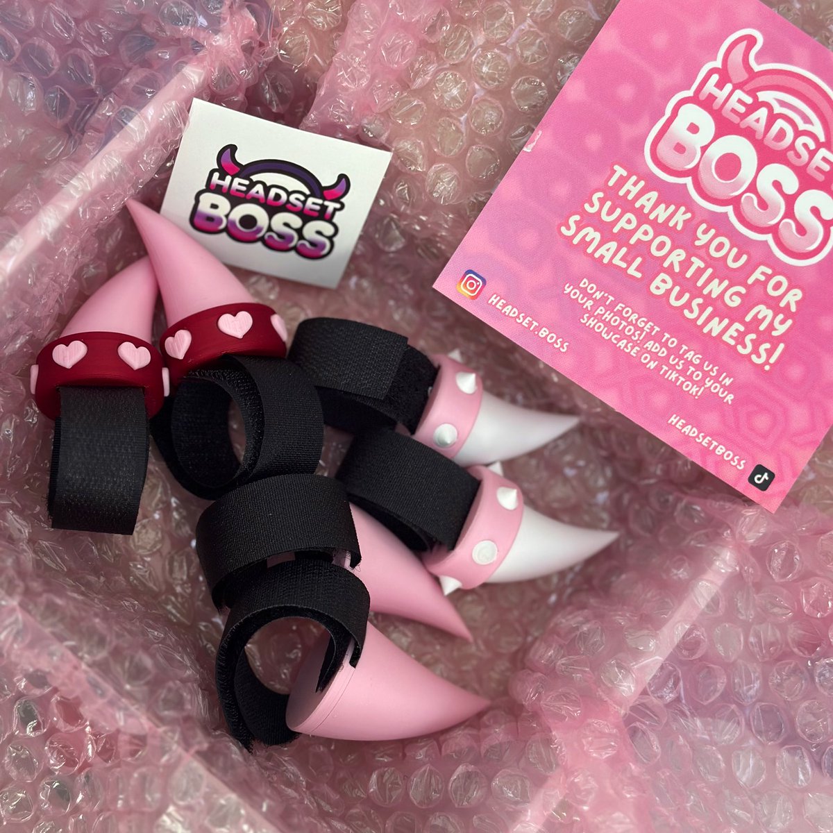 Lots of pink going out 🥹 the hearts!!! 😍