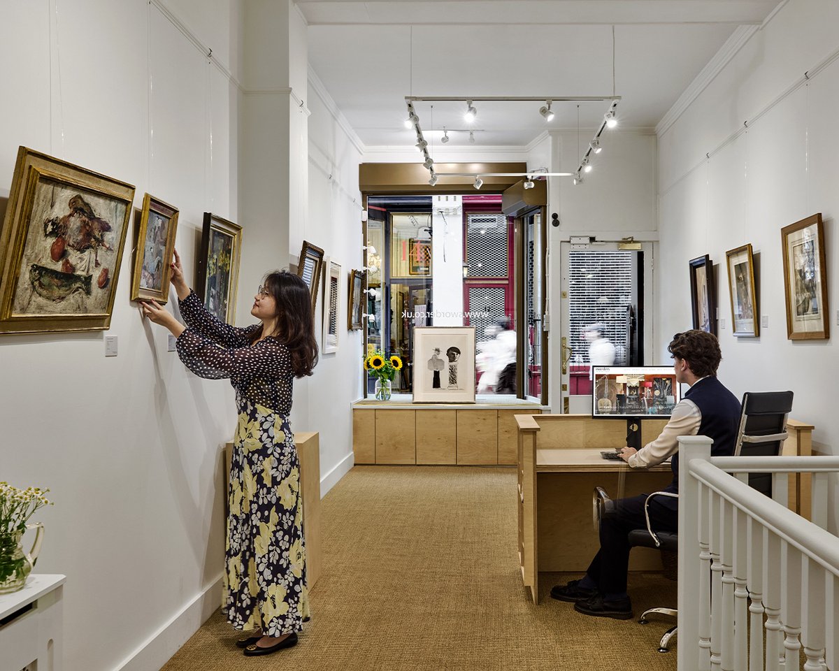 Sworders (@swordersfineart) on Twitter photo 🎉Following a temporary closure for refurbishment, our London Gallery has now reopened for business, five days a week, 11am-6pm.
 
➡️Hear more from Lizzie Lardner, Head of Sworders London, who talks about her plans for the gallery, at bit.ly/4meetGF
 
#london #gallery 🎉Following a temporary closure for refurbishment, our London Gallery has now reopened for business, five days a week, 11am-6pm.
 
➡️Hear more from Lizzie Lardner, Head of Sworders London, who talks about her plans for the gallery, at bit.ly/4meetGF
 
#london #gallery