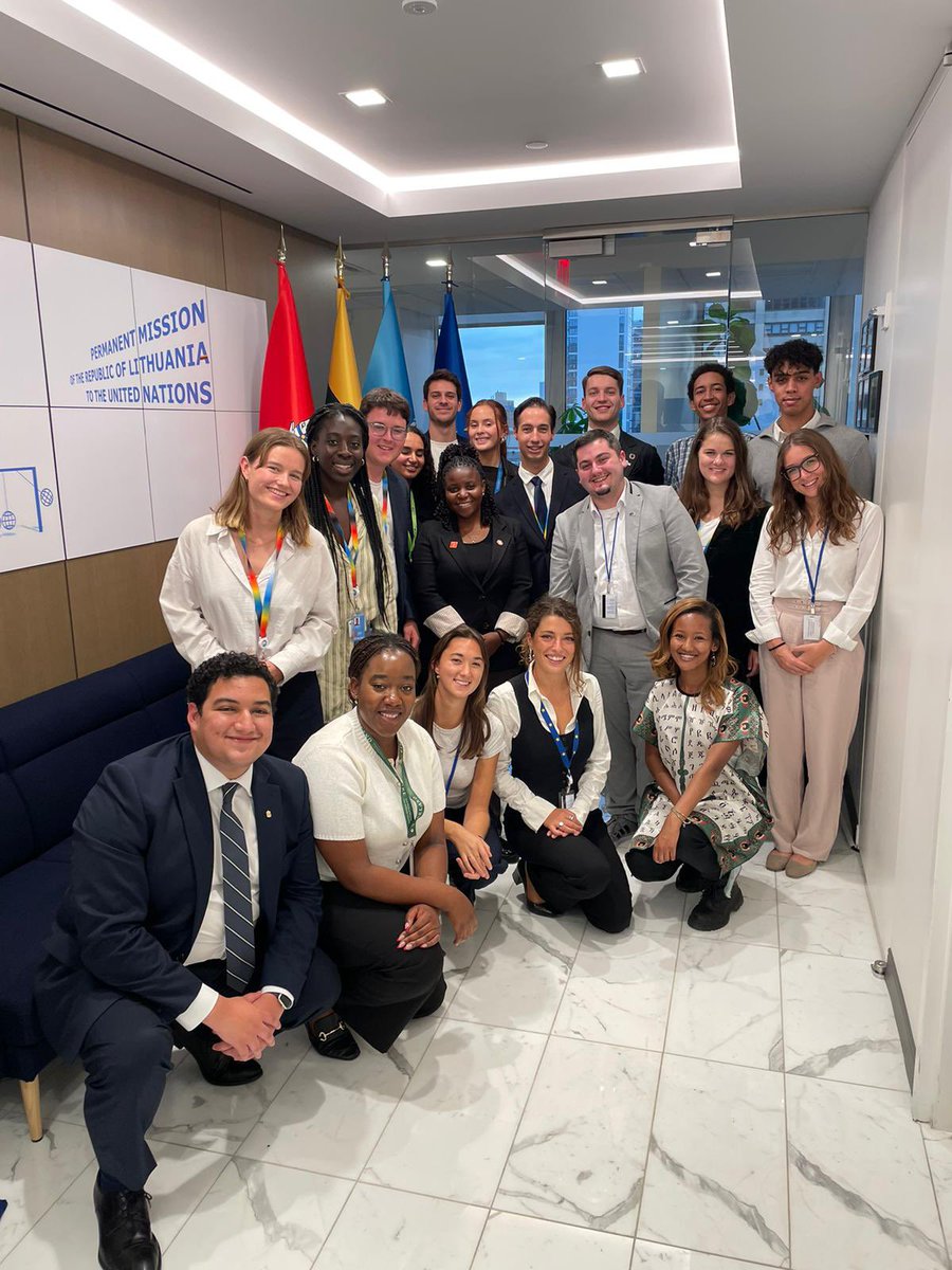 Oscar Lopez tweet media