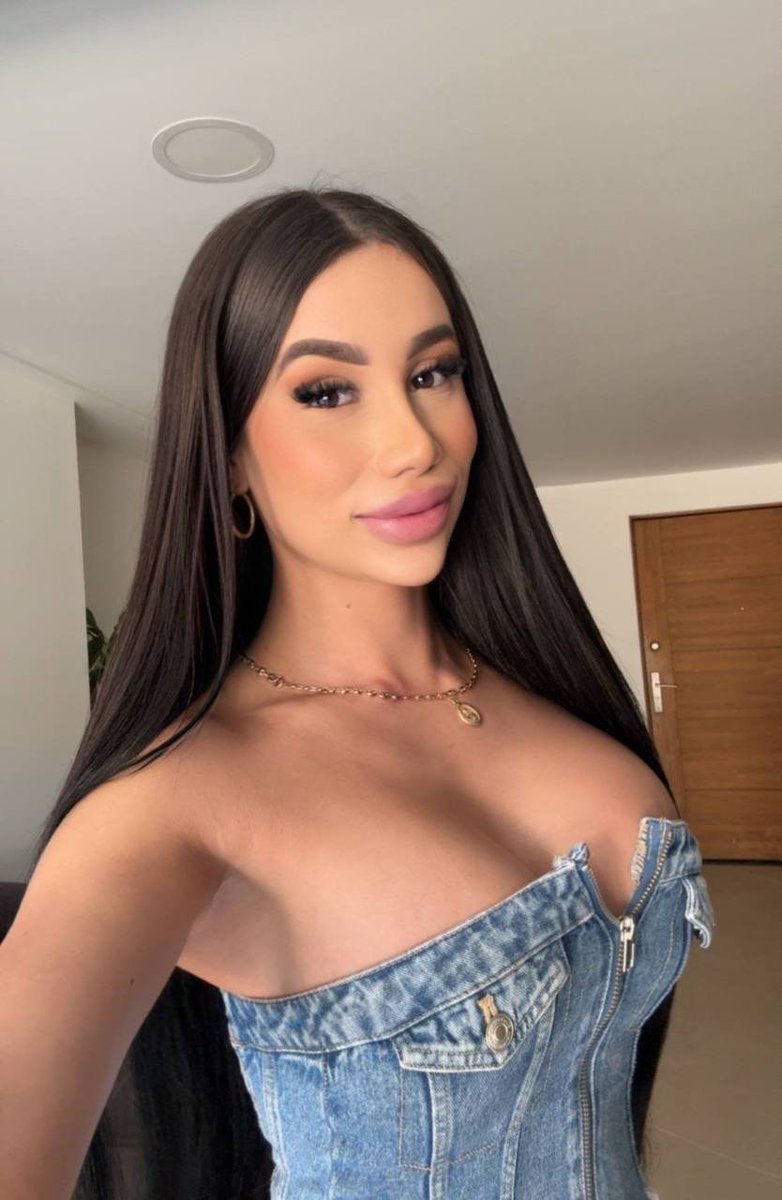 Ambermintro's tweet photo. Are you ready to admit what you really want with a trans girl 💦 https://t.co/NVOvRVvIjb