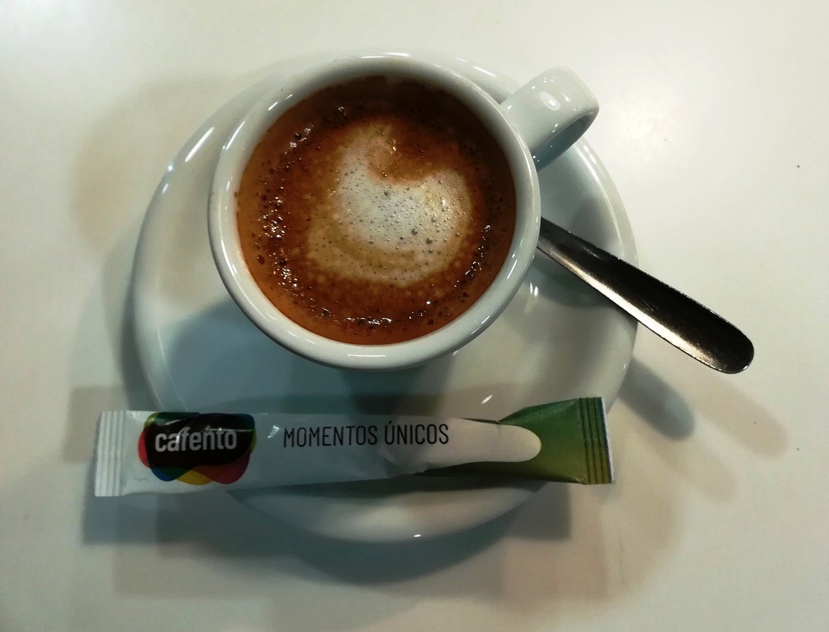 ¡Buenos días!
📆 Martes 19 de agosto.
☕️ Este #cafelfie va dedicado a nuestros amigos de <a href="/AromaCafes/">Aroma de Café</a> 
¡Saludos desde Asturias! #FelizMartes