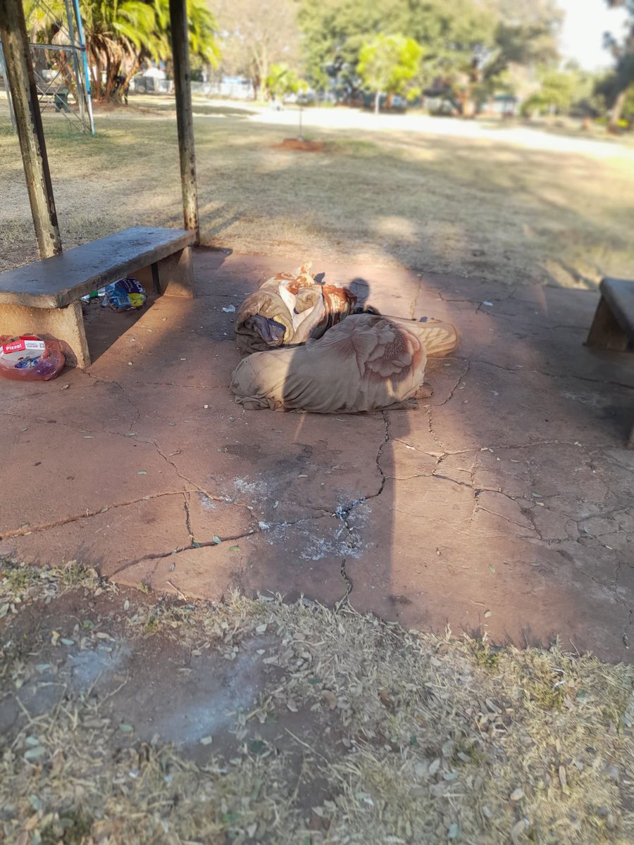 SMRI_Institute's tweet image. Abandoned, Homeless, and Alone — A Young Man’s Journey of Hope.

On August 7, 2025, just a few days ago, my best friend @DelliaMang43232 met a 23-year old man around 5:30 PM sitting in a park (Rowland Square) near Cimas Healthcare, Milton Park, where he had been spending his…