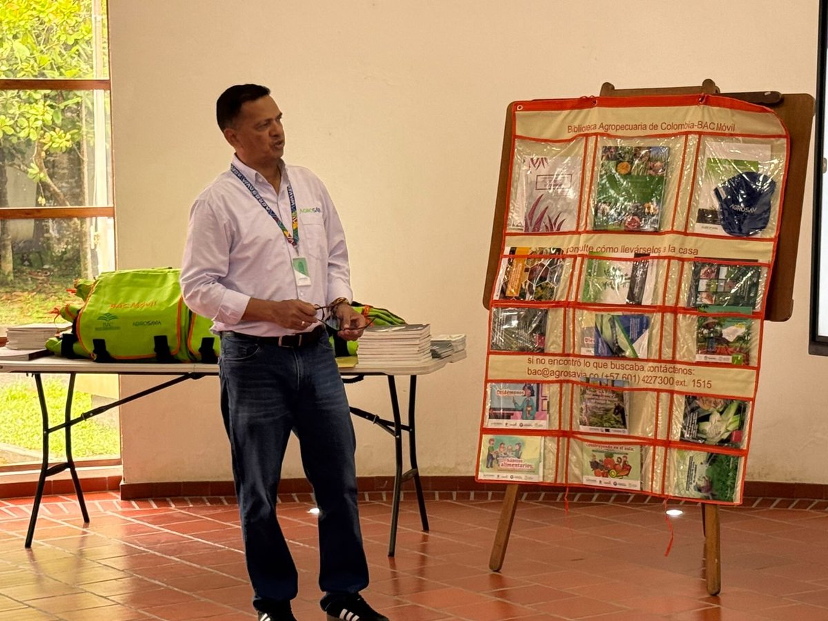 PortalSiembra's tweet photo. 📍 Leticia, Amazonas
¡Hoy nos encontramos en el Encuentro @ATALinkata Amazonas 2025! 🌿
Un espacio para dialogar, reflexionar y construir propuestas sobre el servicio de extensión agropecuaria en la Amazonía.
#Linkata #Amazonas #ExtensiónAgropecuaria
👩💻 Todo en un solo lugar: ciencia, tecnología y desarrollo para el agro.
👩💻 ¡Visítanos en https://t.co/qPvHPz4pZ3!