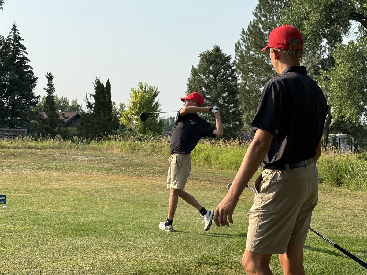 1st home boys golf tournament of 2025 at Black Canyon Golf Course underway. #GoRedHawks