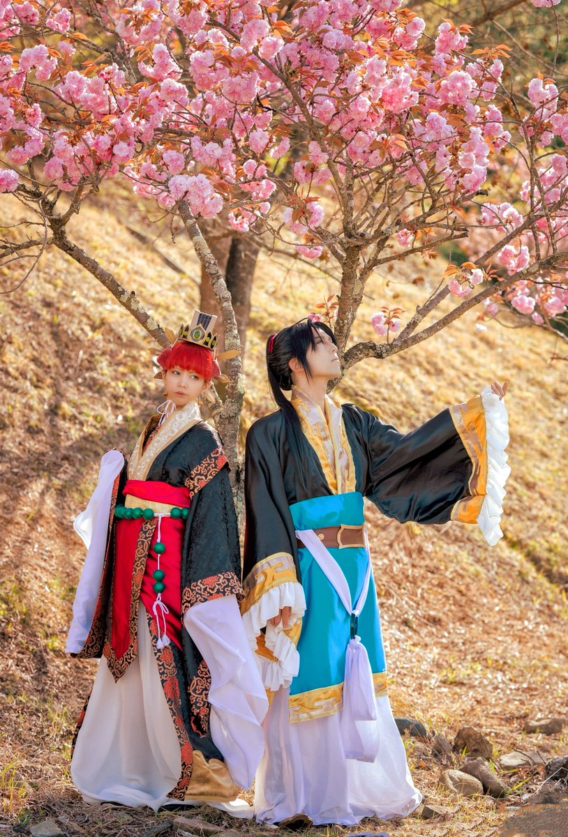 ⚠️cosplay /コスプレ

十二国記          

尚隆延王: banginさん(<a href="/ban_capecodd/">bangin</a>)          
景王陽子：ユキモリ
写真: ケイタロウさん(<a href="/bitabita4/">ケイタロウ</a> )

#大門碑林公園