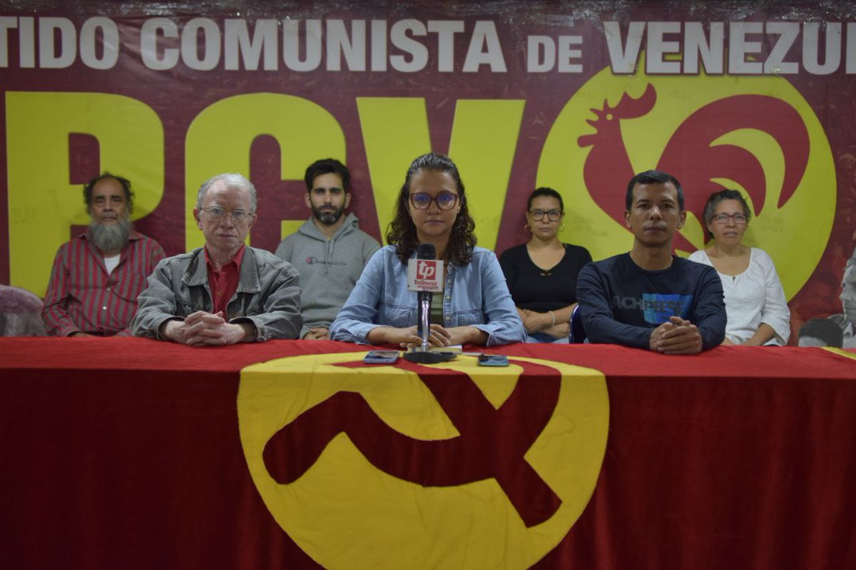 PCV_Venezuela's tweet image. #RuedaDePrensa | PCV rechaza injerencia de Estados Unidos y denuncia escalada represiva contra el movimiento popular y la izquierda

El Partido Comunista de Venezuela se refirió a las maniobras intervencionistas de EE.UU., así como a la agresión contra el Comité de Madres en…