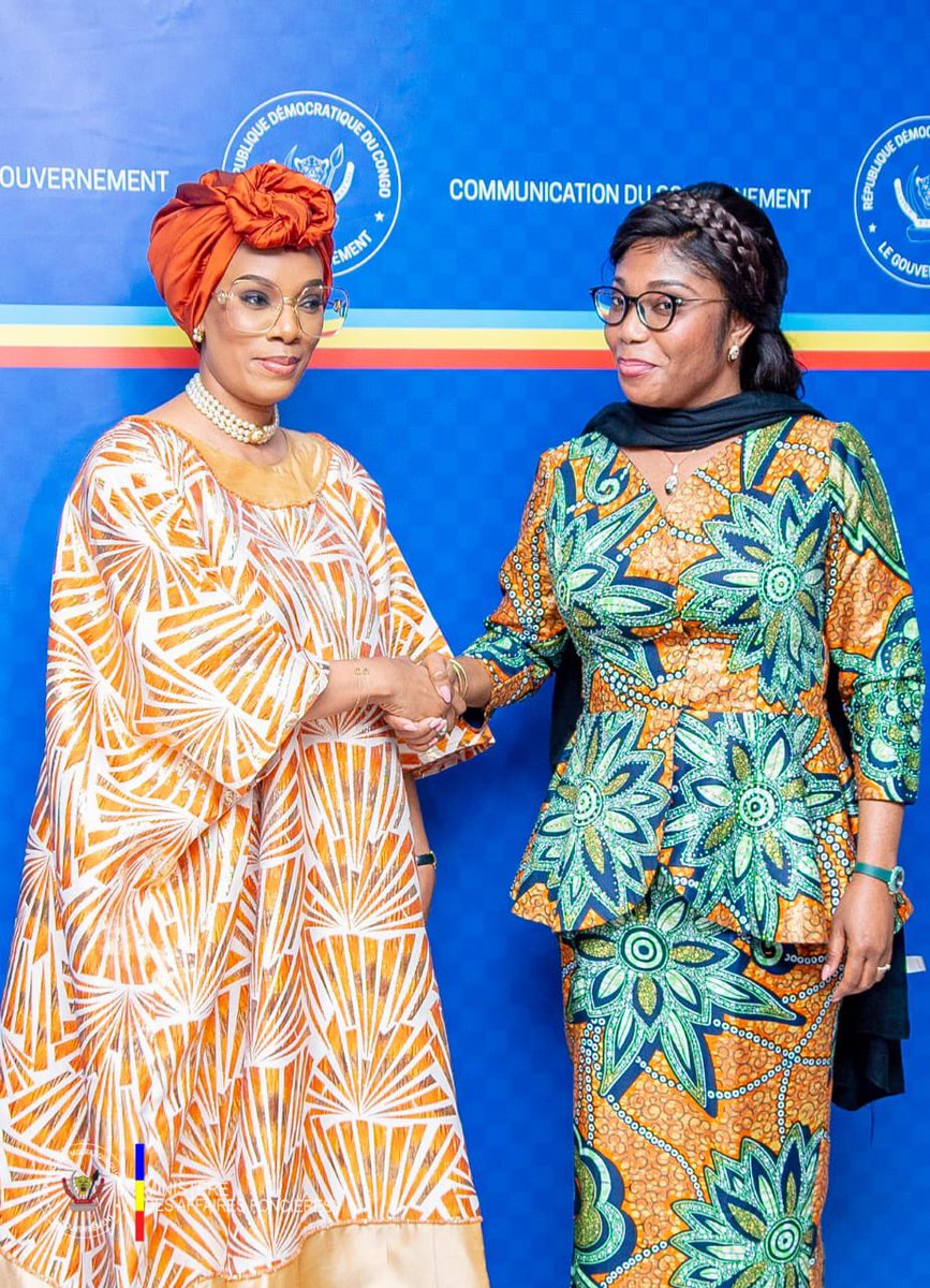 Dkm12450978's tweet image. #RDC: #AFFAIRES #FONCIÈRES.  

La cérémonie de remise et reprise a eu lieu ce mardi 12 août 2025 entre la Ministre sortant Acacia Bandubola Mbongo et la Ministre entrant O'Neige N'sele en présence du secrétaire général ai aux affaires foncières.