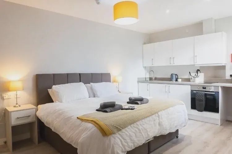 staylets1's tweet photo. Discover your ideal home away from home with #StayLets! π§‘
Our #servicedapartments in #Cheltenham and #Surrey offer affordability and utmost comfort!
Book now and enjoy the best of both worlds! https://t.co/a6up7LxGq5
#ServicedApartments #ServicedAccommodation #BookDirectly https://t.co/JEZmNGBCYT