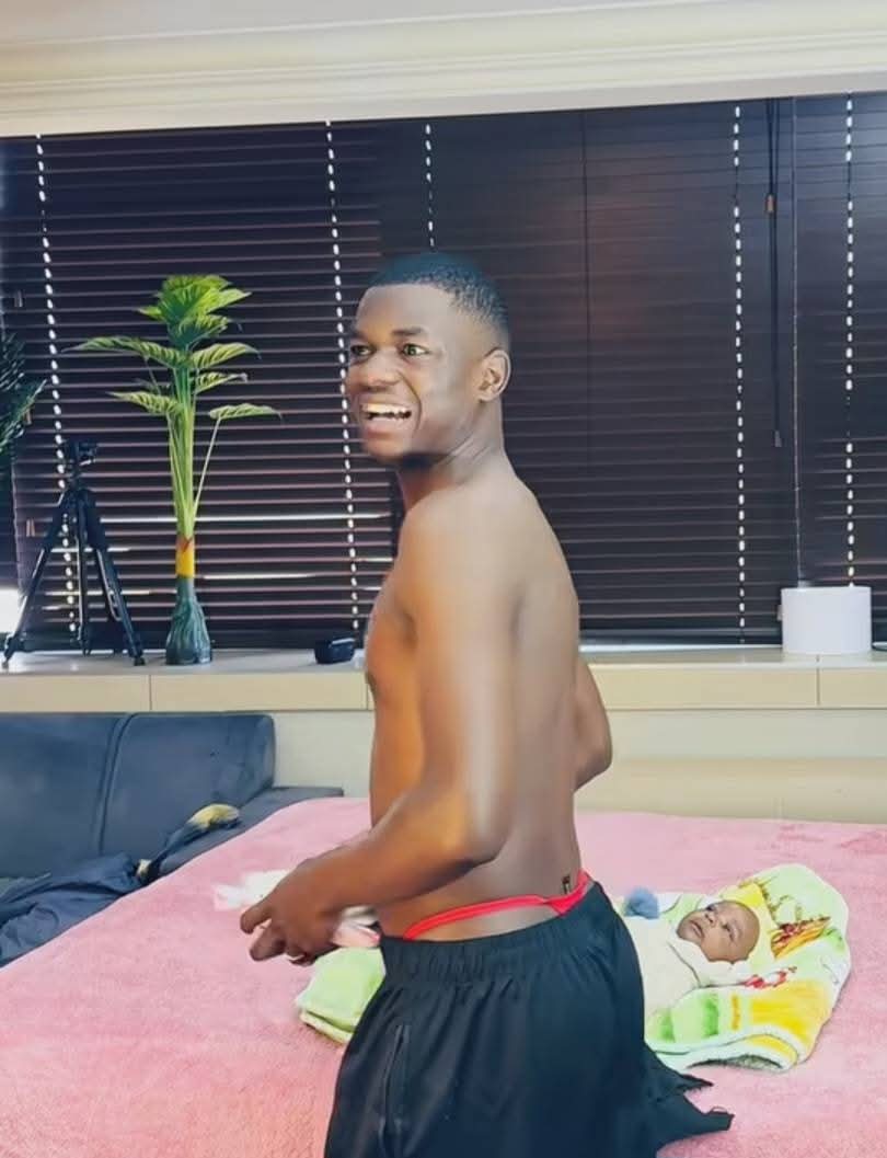 CoralSoft tweet media