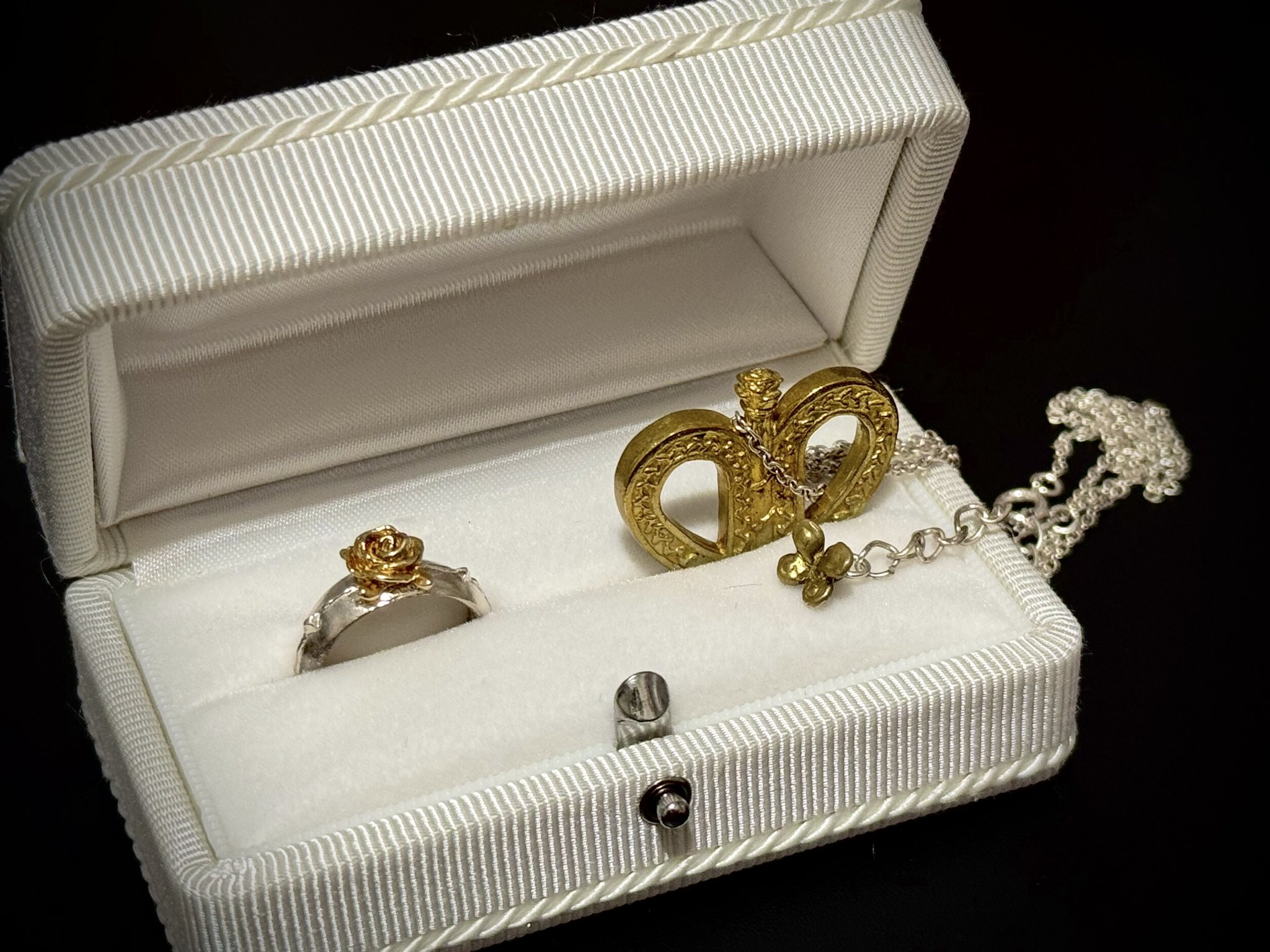 レア　恋のから騒ぎ　明石家さんま　本物！記念品　卒業記念　指輪　リング 結婚指輪・婚約指輪 - 輝彩KISAI