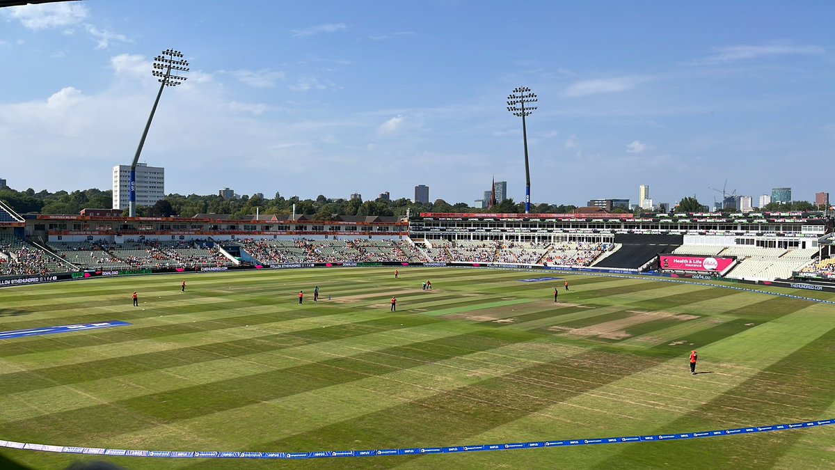 Tough day watching #TheHundred at Edgbaston. 🤣🤣
Would recommend the Tom Dollery Stand here. Shaded, Air Conditioning and also Fish &amp; Chips. Can’t be bad!! Cheers. 🏏🏏🏏🏏🏏