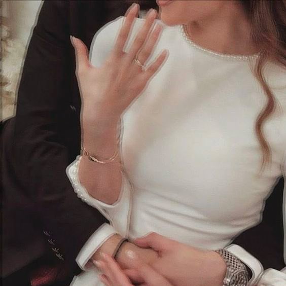 minarirai's tweet photo. The vibes for my civil wedding in a few months a mini thread 🤭🪡 https://t.co/BghBhNpcnP
