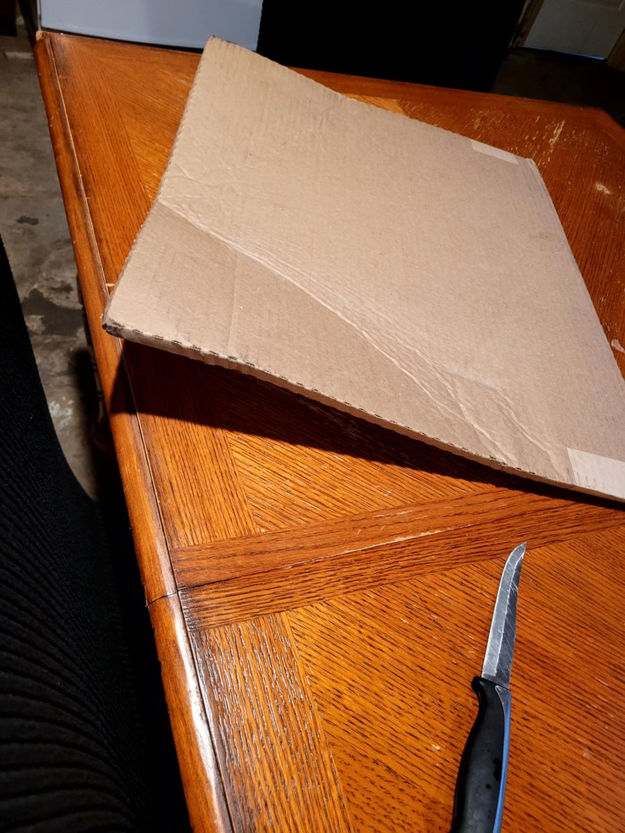 _irmacchi's tweet photo. How does @WWEShop x @Fabletics think that is okay to send an autograph with just a plastic and carboard with a “do not bend” label and hope for it to arrive safely and also how does @UPS not know how to read labels and bend it anyways? i wanted to surprise my bf with @CMPunk ’s + https://t.co/35jepn8YIf