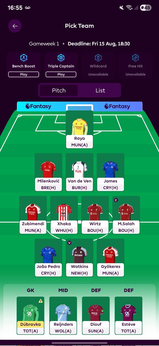 Kieran0149's tweet photo. @LetsTalk_FPL Some honest feedback, I have £2m in the bank https://t.co/RUYnfWIO0y