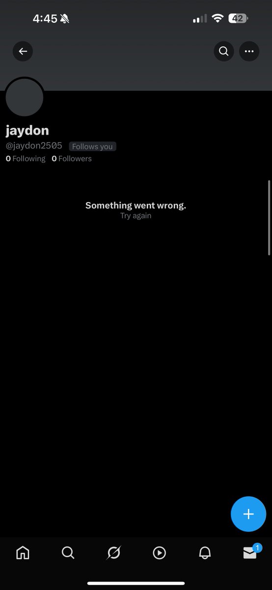 mo_zaga's tweet image. Does anyone know @jaydon2505
Goes by Jaydon Cameron from Arizona. I razzed a card for him, &amp;amp; hasn’t shipped the card to winner. Been razzing for him for over 2 years and never had any issues before. 

@Hobby_Connect