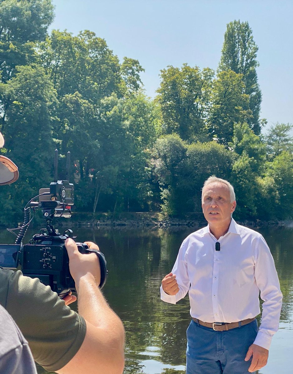 ThibBergeron's tweet photo. 🎬 Avec @MiguelThierry2, on se prépare pour #Limoges.
#Limoges2026 https://t.co/GnLiA0Ip36