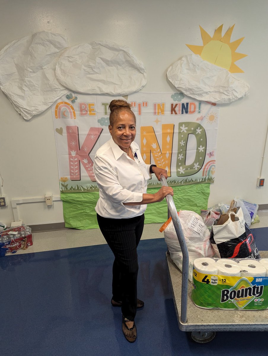 Dallas ISD ~ Region III (@region3_disd) on Twitter photo Wanda Cullins is one of our amazing Instructional Facilitators in Region 6. This morning she is the "I" in KIND" at Foster ES. She supported Foster ES by Organizing school supplies by grade level for a smooth classroom delivery system. <a href="/dallasschools/">Dallas ISD</a> <a href="/TJVT_Dallas/">Thomas Jefferson Vertical Team</a> <a href="/RyanZysk/">Ryan Zysk</a> Wanda Cullins is one of our amazing Instructional Facilitators in Region 6. This morning she is the "I" in KIND" at Foster ES. She supported Foster ES by Organizing school supplies by grade level for a smooth classroom delivery system. <a href="/dallasschools/">Dallas ISD</a> <a href="/TJVT_Dallas/">Thomas Jefferson Vertical Team</a> <a href="/RyanZysk/">Ryan Zysk</a>