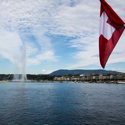 Nous sommes à la recherche de deux stagiaires pour renforcer nos équipes à Genève :

🎨 Graphic Designer
📈 Assistant Partnership Development

Envoyez vos candidatures ici : teambds.gg/fr/careers