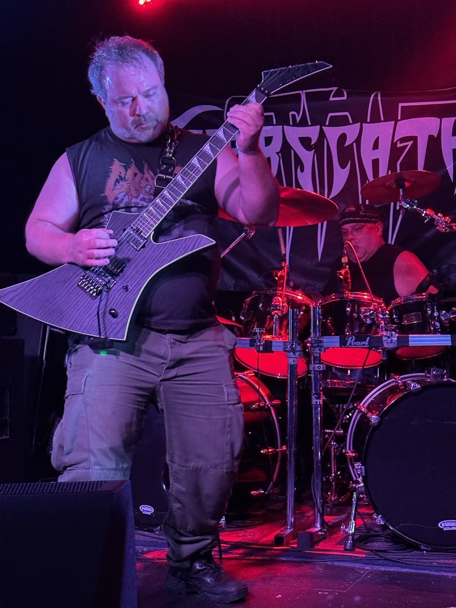 THE EVERSCATHED tweet media