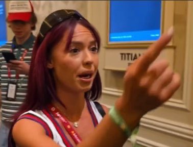 Bh2800's tweet image. How the fuck did THESE THINGS end up as KOLS and start constantly rugging all of you. You niggas are beyond down bad fr 😹😹😹