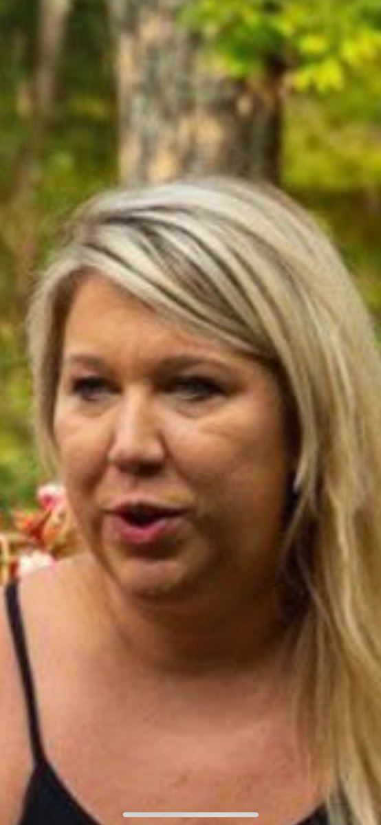 Bh2800's tweet image. How the fuck did THESE THINGS end up as KOLS and start constantly rugging all of you. You niggas are beyond down bad fr 😹😹😹