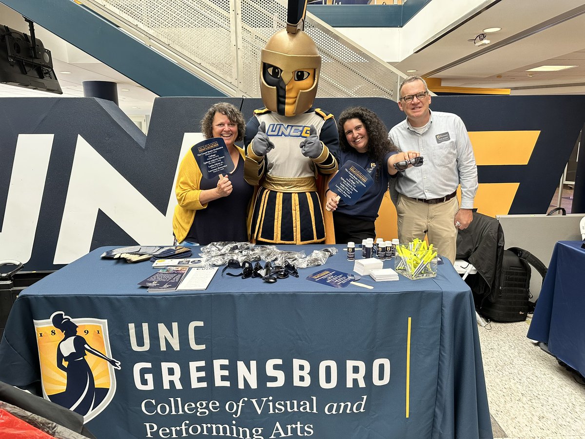 UNCG's tweet photo. UNCG faculty and staff gathered today for the annual kickoff luncheon, celebrating the start of a new academic year. ๐
Here's to a strong start, continued collaboration, and student success! ๐๐
#UNCGWay #Back2UNCG https://t.co/WC2WZJoStu