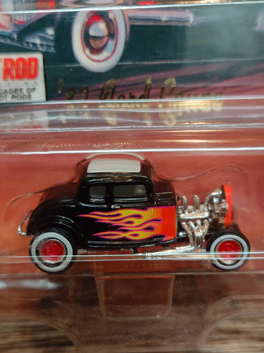 yasuoSu70339660's tweet photo. 連休中は、深夜になっても片付け
HOT ROD
MAGAZINE
DRAG RACES '32 Ford Coupe
#DragRaces
#HotrodMagazine https://t.co/Dd6OQD6v5p
