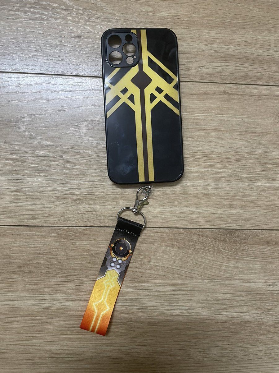 You will get this also when buying my hand strap 😌🫶💕
.
#basakila #cwt70 #cofiss15