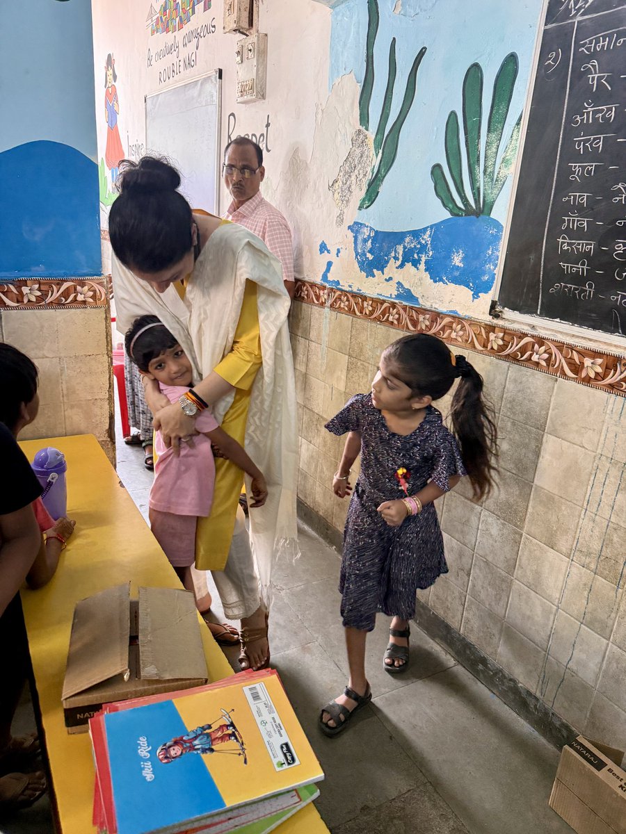 ROUBLE NAGI - रूबल नागी (@roublenagi) on Twitter photo Fun day at <a href="/RNAFMUMBAI/">RN Art Foundation</a> learning centre in #Mumbai today. Every great nation is built on the dreams & determination of its people & in India, our greatest strength lies in our children. Education is the ladder that helps them climb from possibility to achievement, from potential Fun day at <a href="/RNAFMUMBAI/">RN Art Foundation</a> learning centre in #Mumbai today. Every great nation is built on the dreams & determination of its people & in India, our greatest strength lies in our children. Education is the ladder that helps them climb from possibility to achievement, from potential