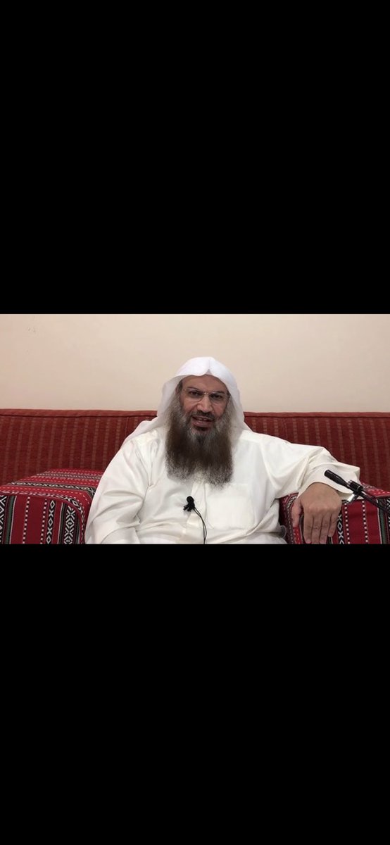 مثلما قلت الاخوان أقوى من الحكومات
الداعية الشيخ المعروف صاحب المنهج الصحيح الشيخ سالم الطويل الذي واجه كذب ودعاوي جماعة الاخوان ، تم اليوم فصلة وسحب بيت الاوقاف منه وقطع رزقه 
وهو الذي واجه دعاوي الفوضى والخروج على النظام بالكويت وفي الدول الاخرى واخذ يعري هذه الجماعة 
اتحداكم