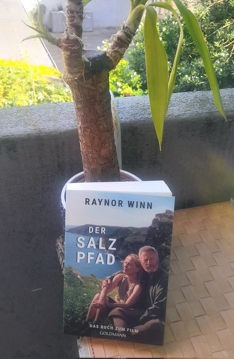 BooksBookmarks's tweet photo. 》Das Geräusch der Brandung ist unverwechselbar.《  🌊☀️

DER SALZPFAD
Das Buch zum Film
Raynor Winn

@Buchbeginn 
#Buchbeginn https://t.co/Q3S7b9EPUe